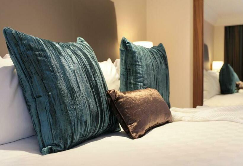 家庭间, Marble Arch By Thistle