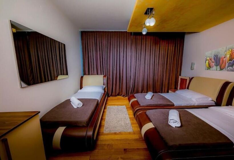 Номер Стандарт Трехместный, Trieste