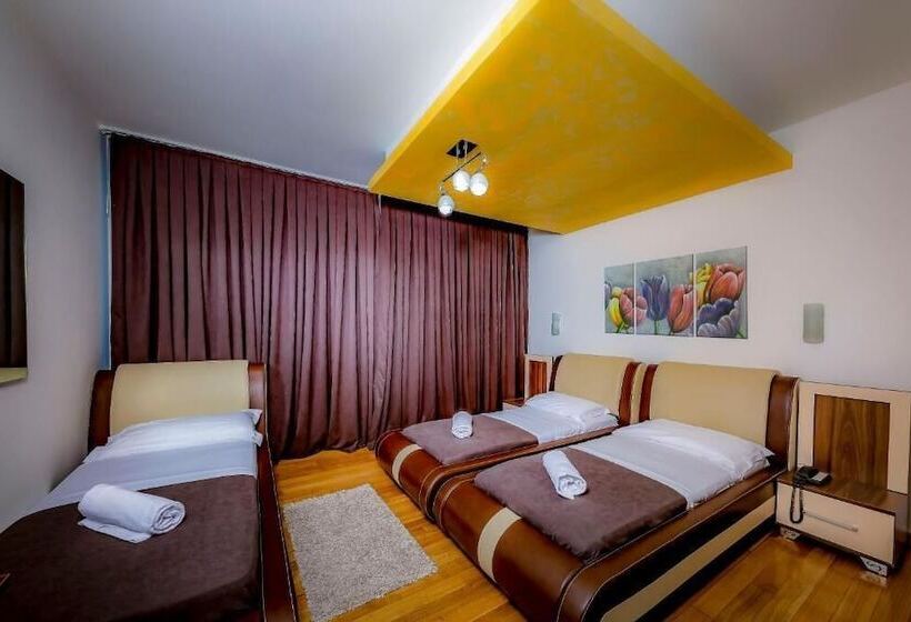 Номер Стандарт Трехместный, Trieste