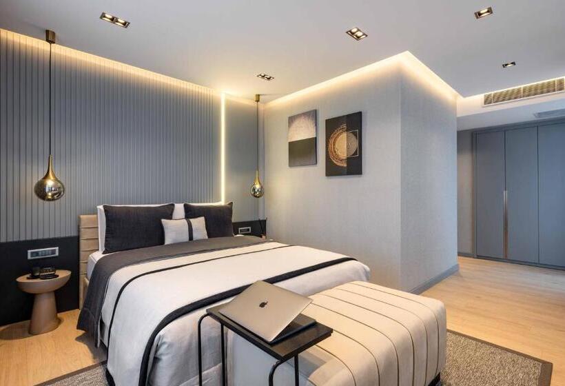 اتاق لوکس با چشم‌انداز دریا, Villa Zurich