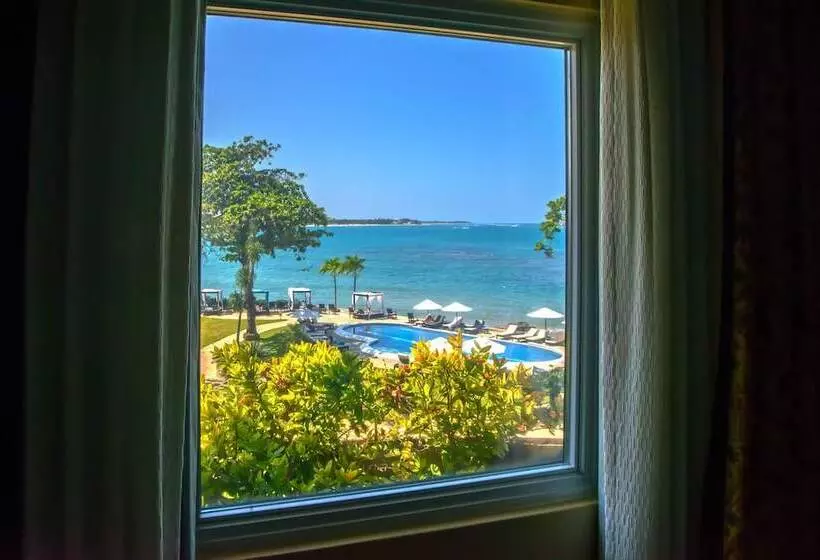 اتاق لوکس با چشم‌انداز دریا, Velero Beach Resort