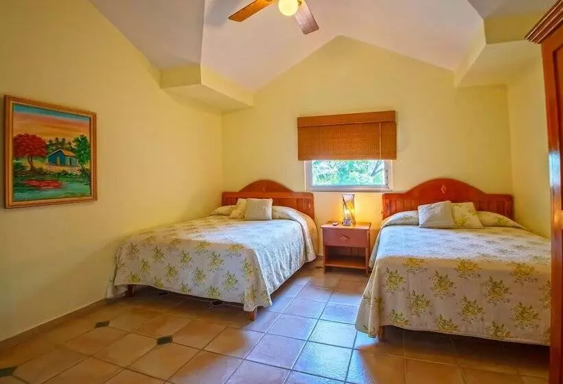 سوئیت دلوکس 2 خوابه, Velero Beach Resort