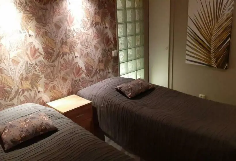 エコノミールーム, Alléhotellet
