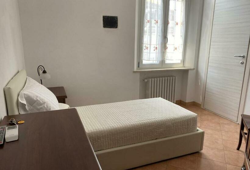 Chambre Standard Individuelle, B&b Giulia
