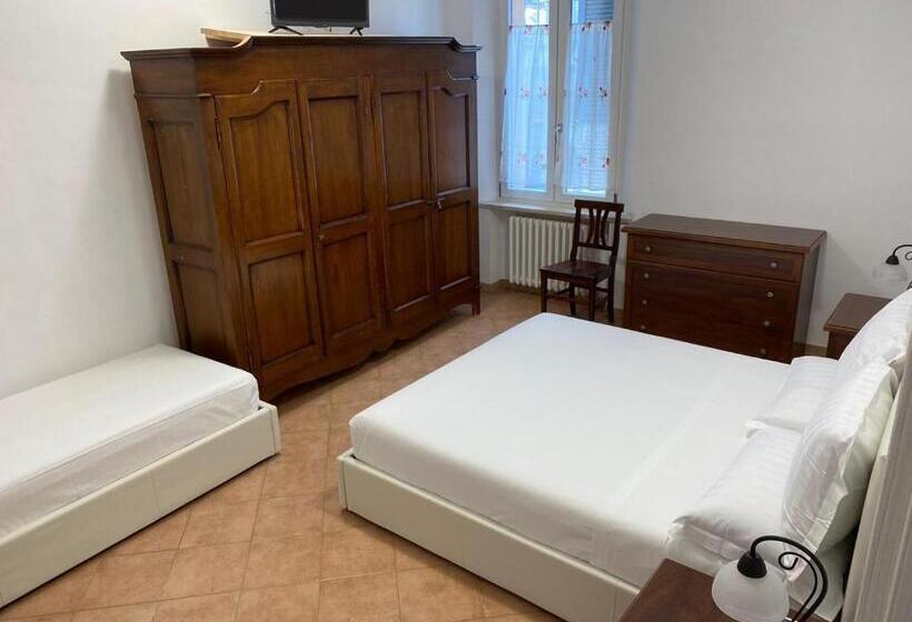 Chambre Triple Standard, B&b Giulia