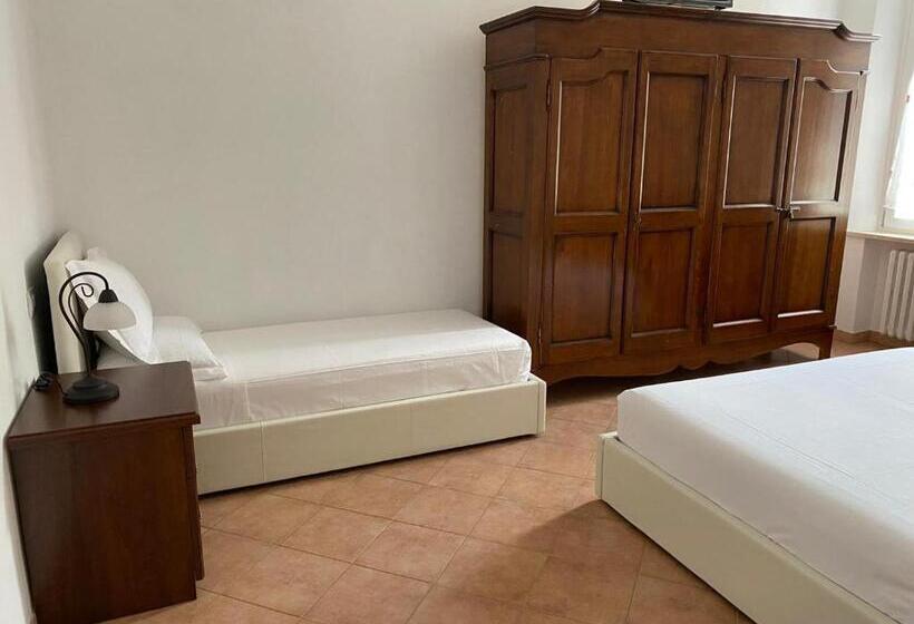 اتاق استاندارد سه نفره, B&b Giulia