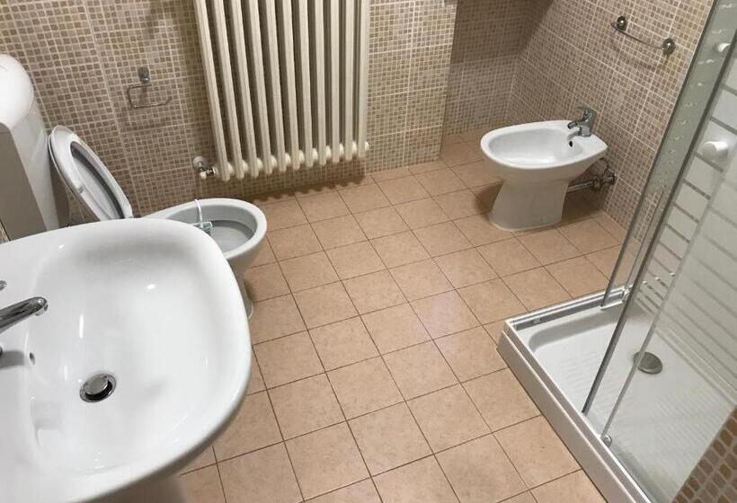 Chambre Triple Standard, B&b Giulia