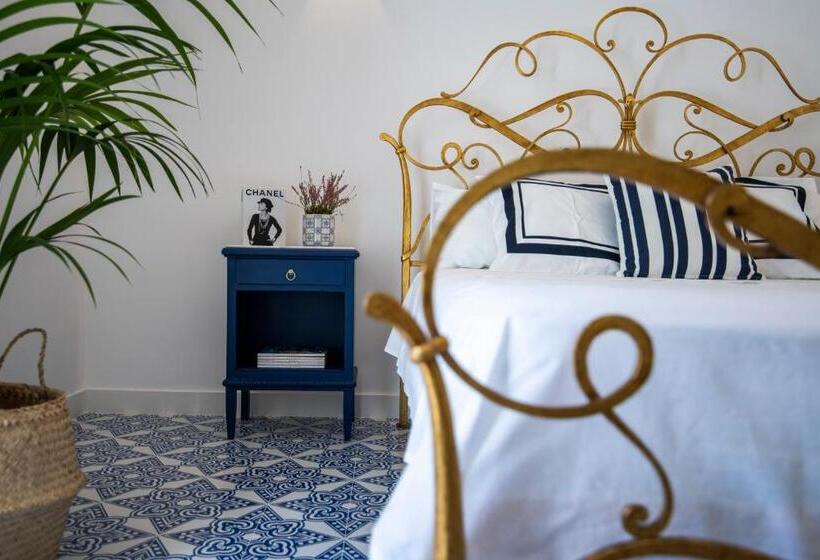 Стандартный Номер Кровать Кинг, Qu4ttro I Crudo Home