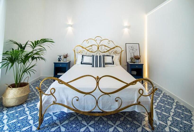 Стандартный Номер Кровать Кинг, Qu4ttro I Crudo Home