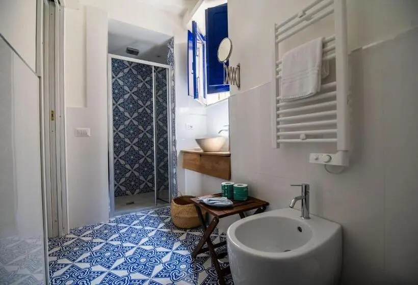 اتاق استاندارد با تخت بزرگ, Crudo Home