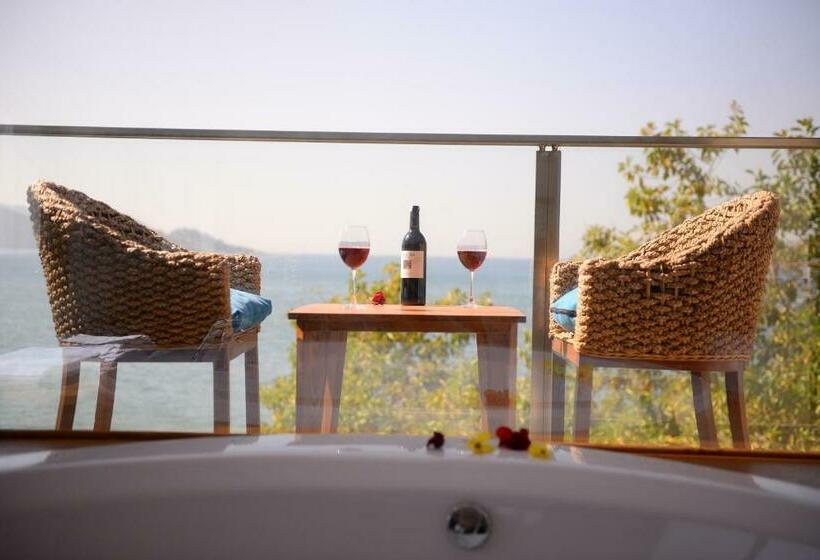 带1个卧室的顶楼公寓, George S Boutique