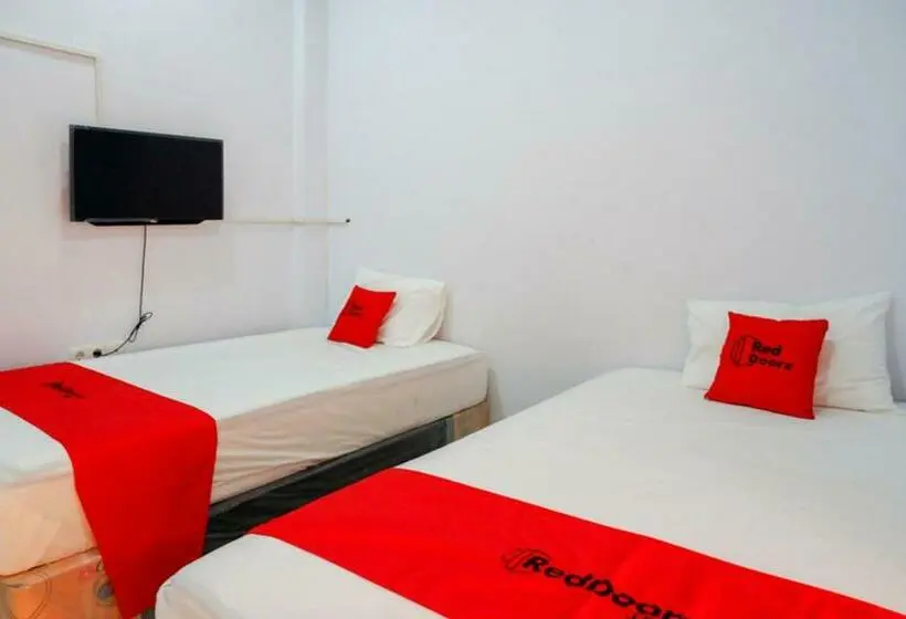 スタンダードルーム, Reddoorz Plus At Hawai Inn Near Mall Of Panakukang