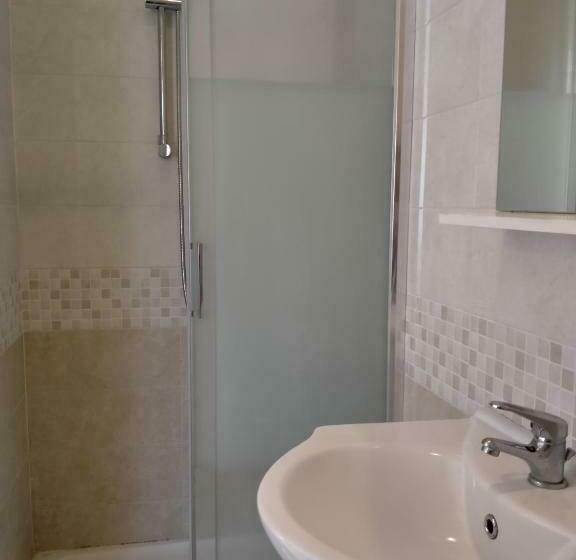 클래식 패밀리 룸, B&b Gardasee