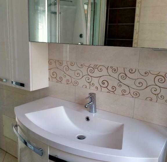 패밀리 룸, B&b Gardasee