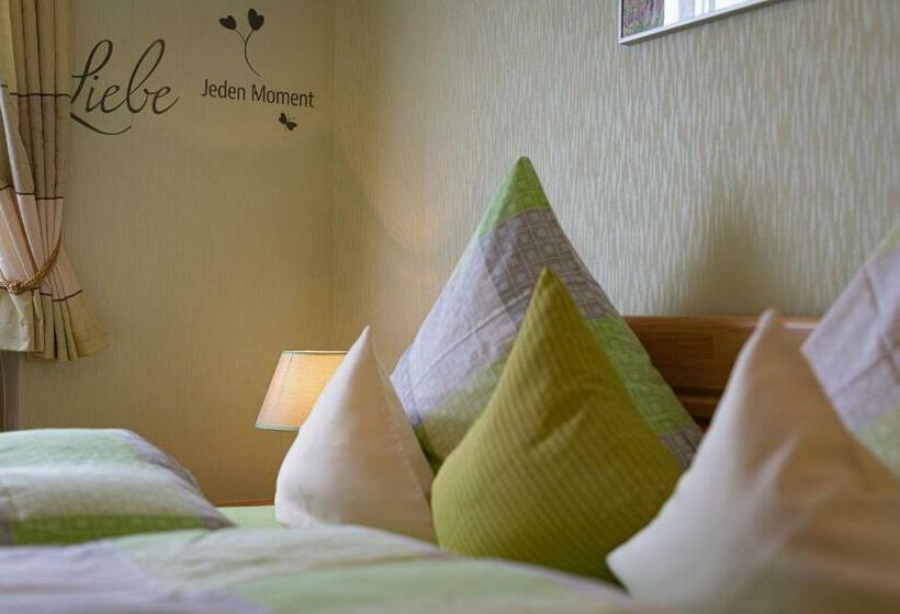 חדר סטנדרט, Landhaus Heimisch Bed & Breakfast