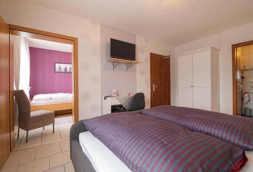 חדר סטנדרט לשלושה, Landhaus Heimisch Bed & Breakfast