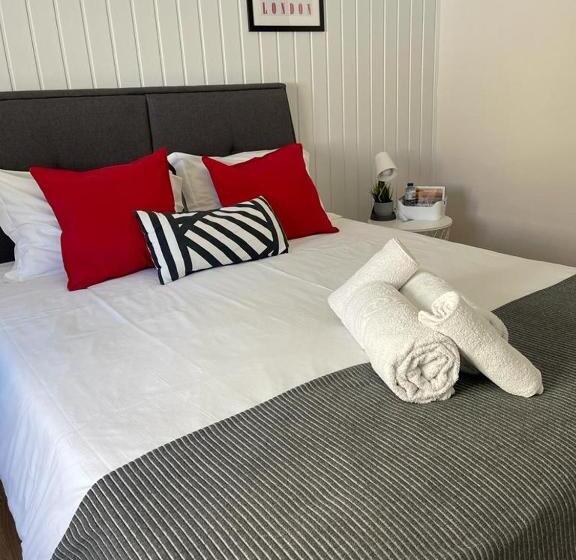 غرفة قياسية, West Coast Peniche