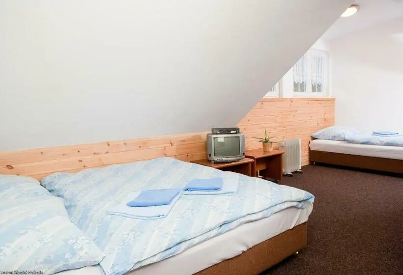 スタンダードトリプルルーム, Pension Modrá Hvězda
