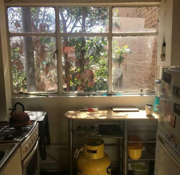 اتاق اکونومی, Beer&beer