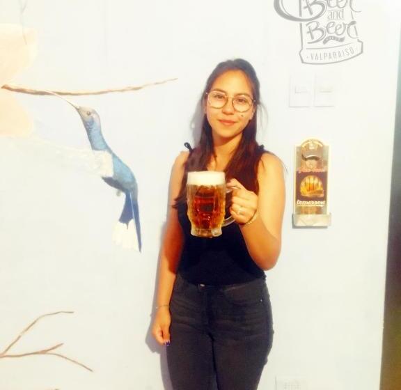 اتاق اکونومی, Beer&beer