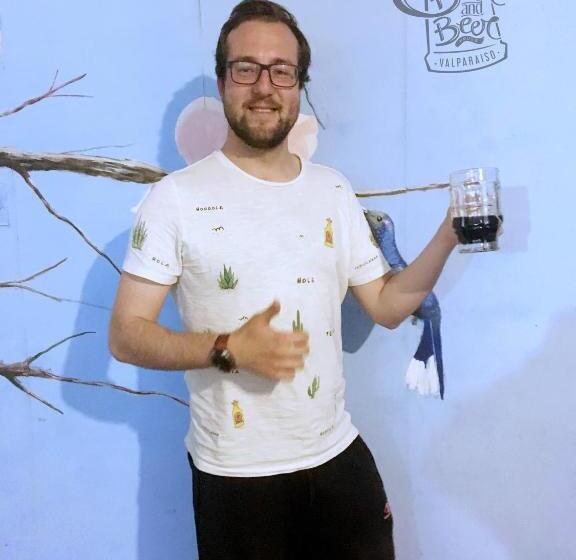 اتاق اکونومی, Beer&beer