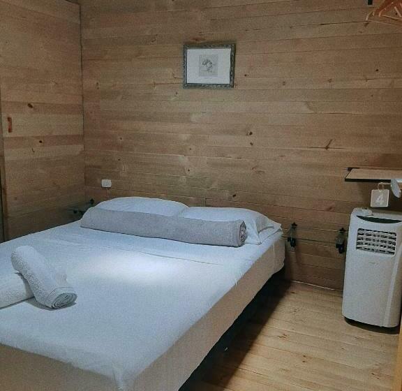 Номер Deluxe, Cloud9 Hostel