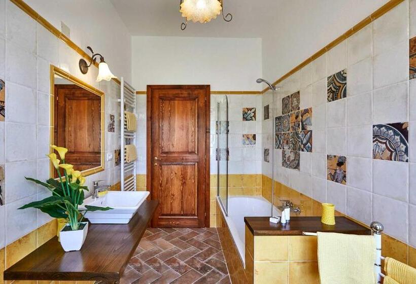 Апартаменты 1 Спальня с Террасой, Agriturismo Montecrespini