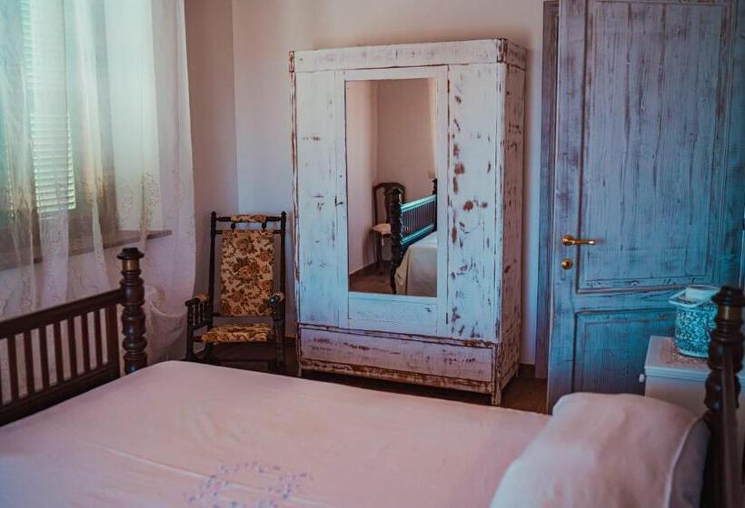 דירת חדר, Agriturismo Montecrespini