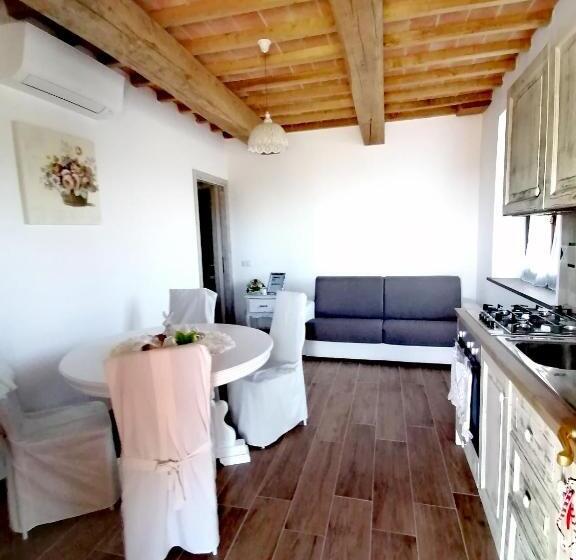 דירת חדר, Agriturismo Montecrespini