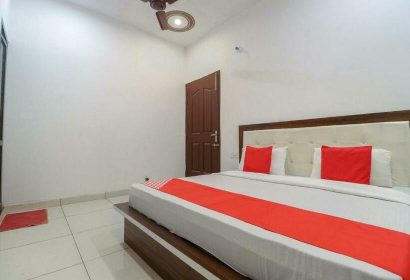 غرفة أساسية, Oyo 65320 Surya