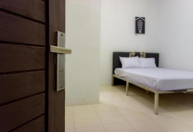 اتاق استاندارد, Oyo Life 2366 Gatsu Kost