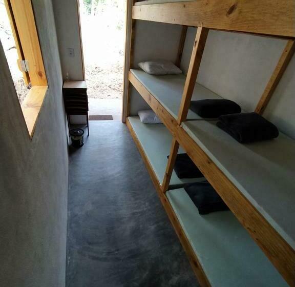 מיטה בחדר משותף, Kombi Hostel Camping