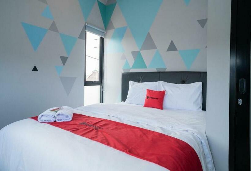 Номер Superior, Reddoorz Near Sindu Kusuma Edupark 3
