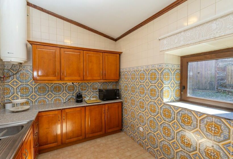 带3个卧室的别墅, Retiro De Gondramaz