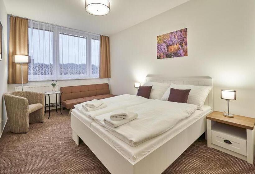 חדר סטנדרט, Pension Varta