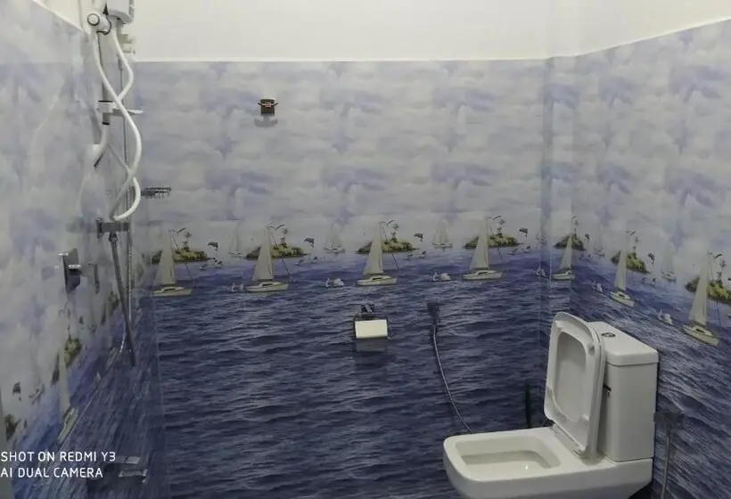 اتاق لوکس, The Wave's Guest House