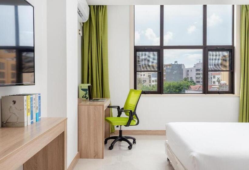 家庭间, Floral Hotel · Yu Wan Holiday Lingshui