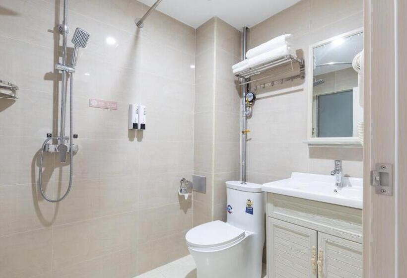 Семейный Номер, Floral Hotel · Yu Wan Holiday Lingshui