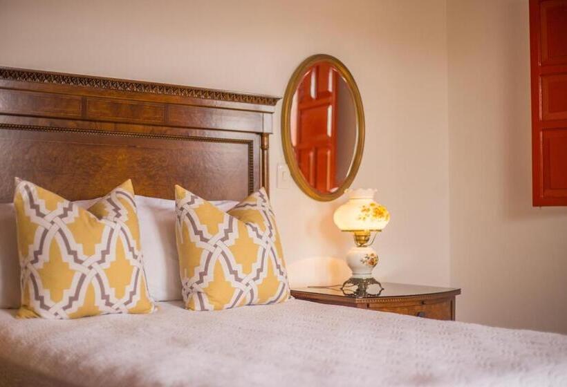 Номер Стандарт Вид на Бассейн, Boutique Finca Los Mangos