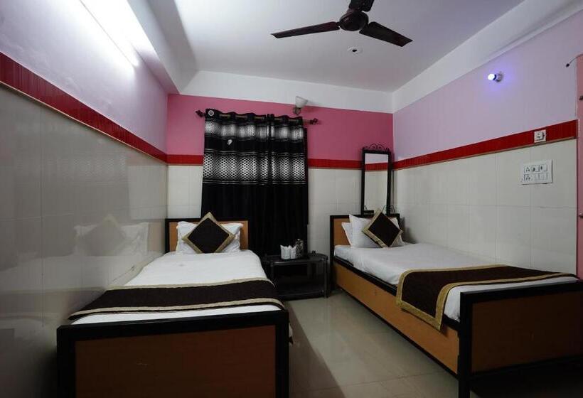 اتاق استاندارد, Tirupati Lodge Njp