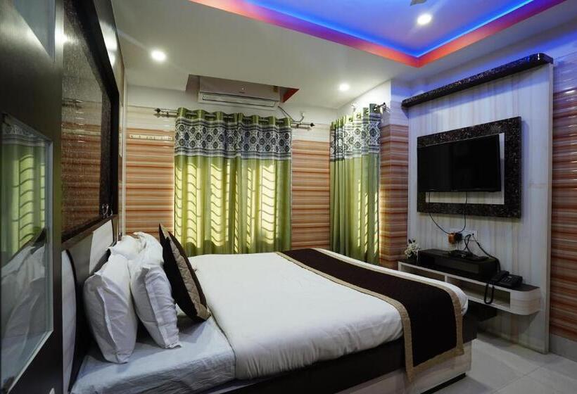 اتاق لوکس, Tirupati Lodge Njp