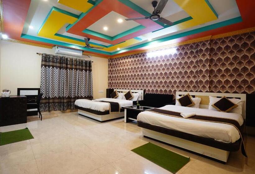 Familjerum, Tirupati Lodge Njp