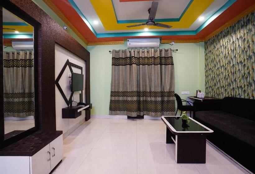 Familjerum, Tirupati Lodge Njp