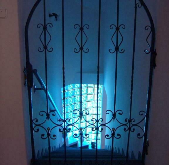 غرفة قياسية, Csigaház Panzió