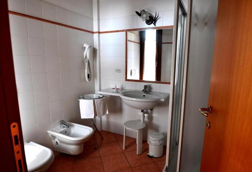 חדר סטנדרט, Agriturismo & Agricamping Serena