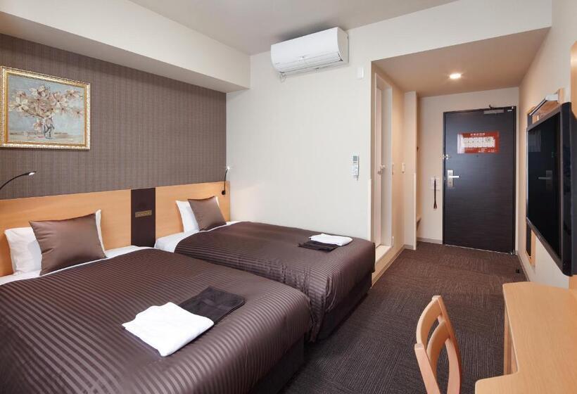 Habitació Estàndard, Super Tomari