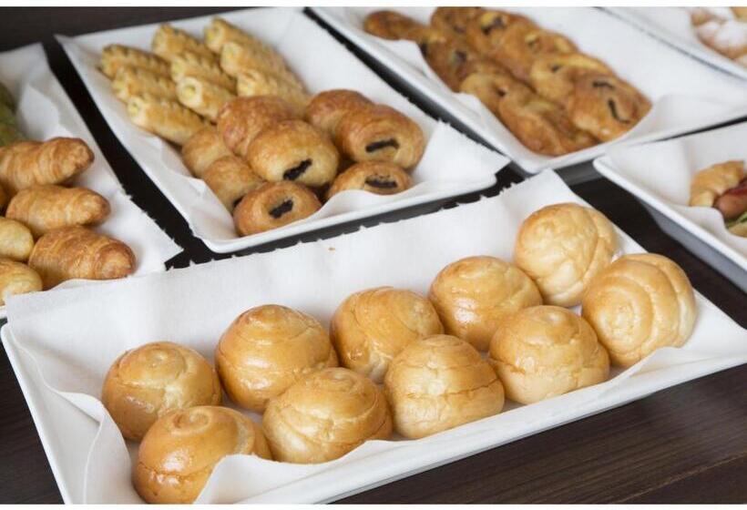 Habitació Basic, Super Tomari