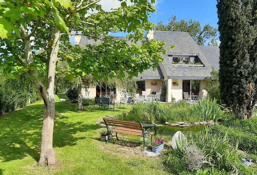 غرفة قياسية مزوَّدة بتراس, A L'ombre Du Mont St Michel