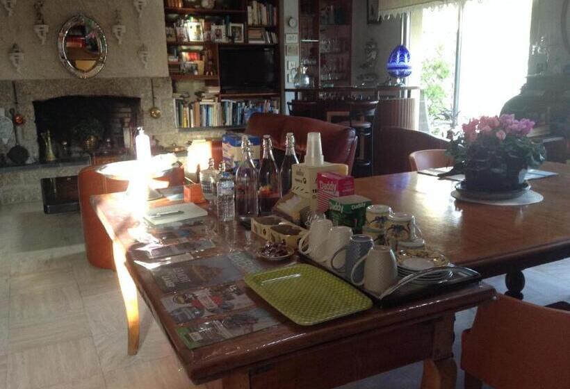 غرفة قياسية مزوَّدة بتراس, A L'ombre Du Mont St Michel