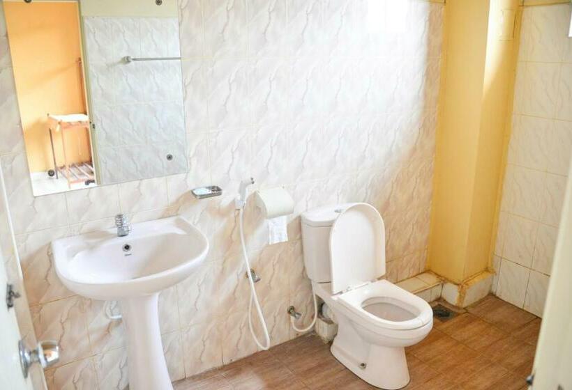 스탠다드 트리플 룸, Anon Rest